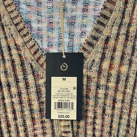 Universal Thread Striped Ribbed Tank Top - Picture 2 of 5